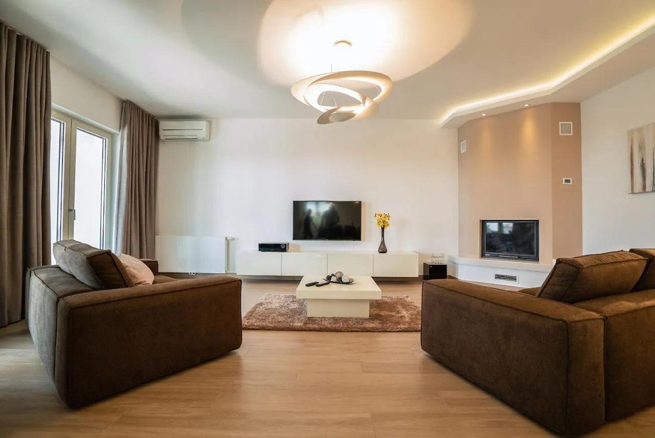 Villa Silvia Kaštelir