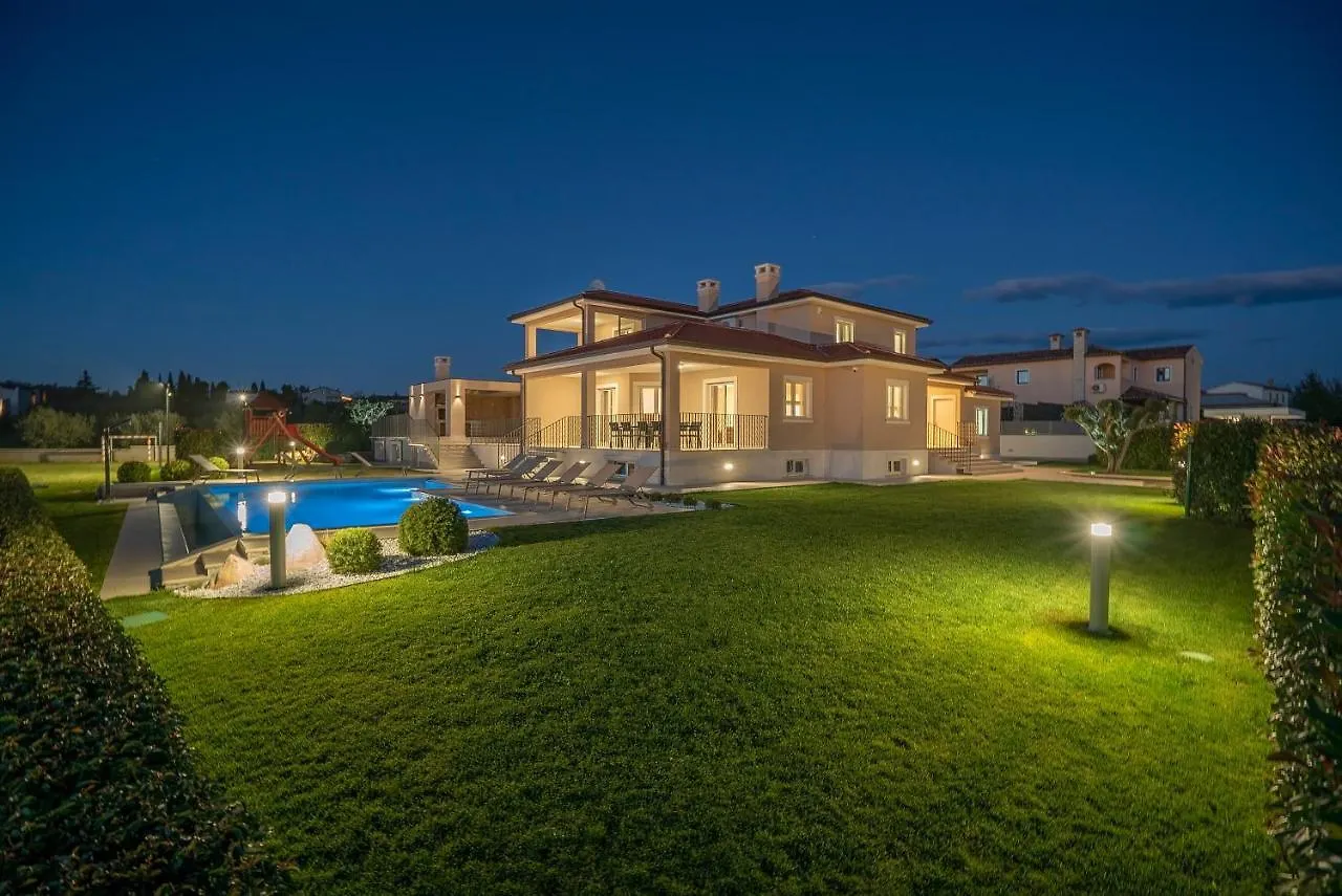 Villa Silvia Kaštelir