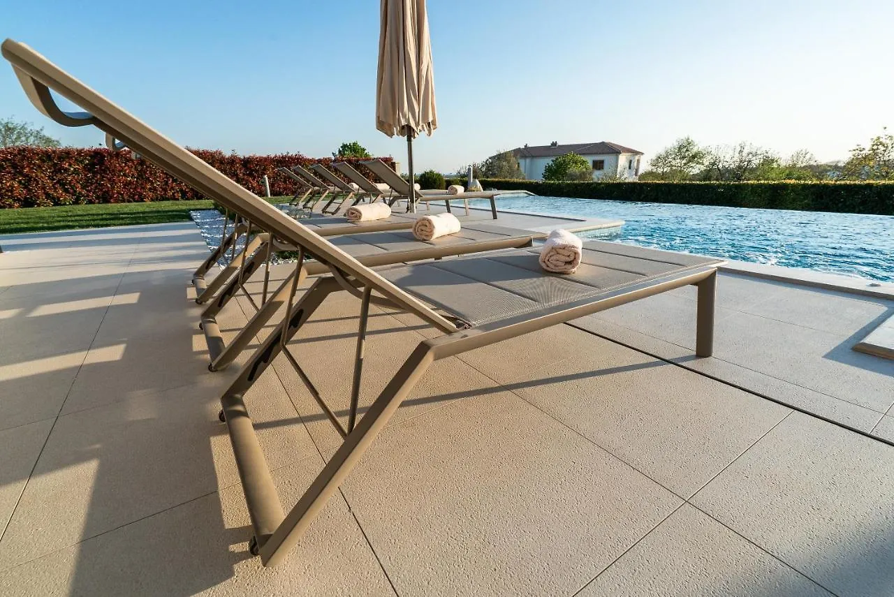 Villa Silvia Kaštelir 0*,  Kroatien